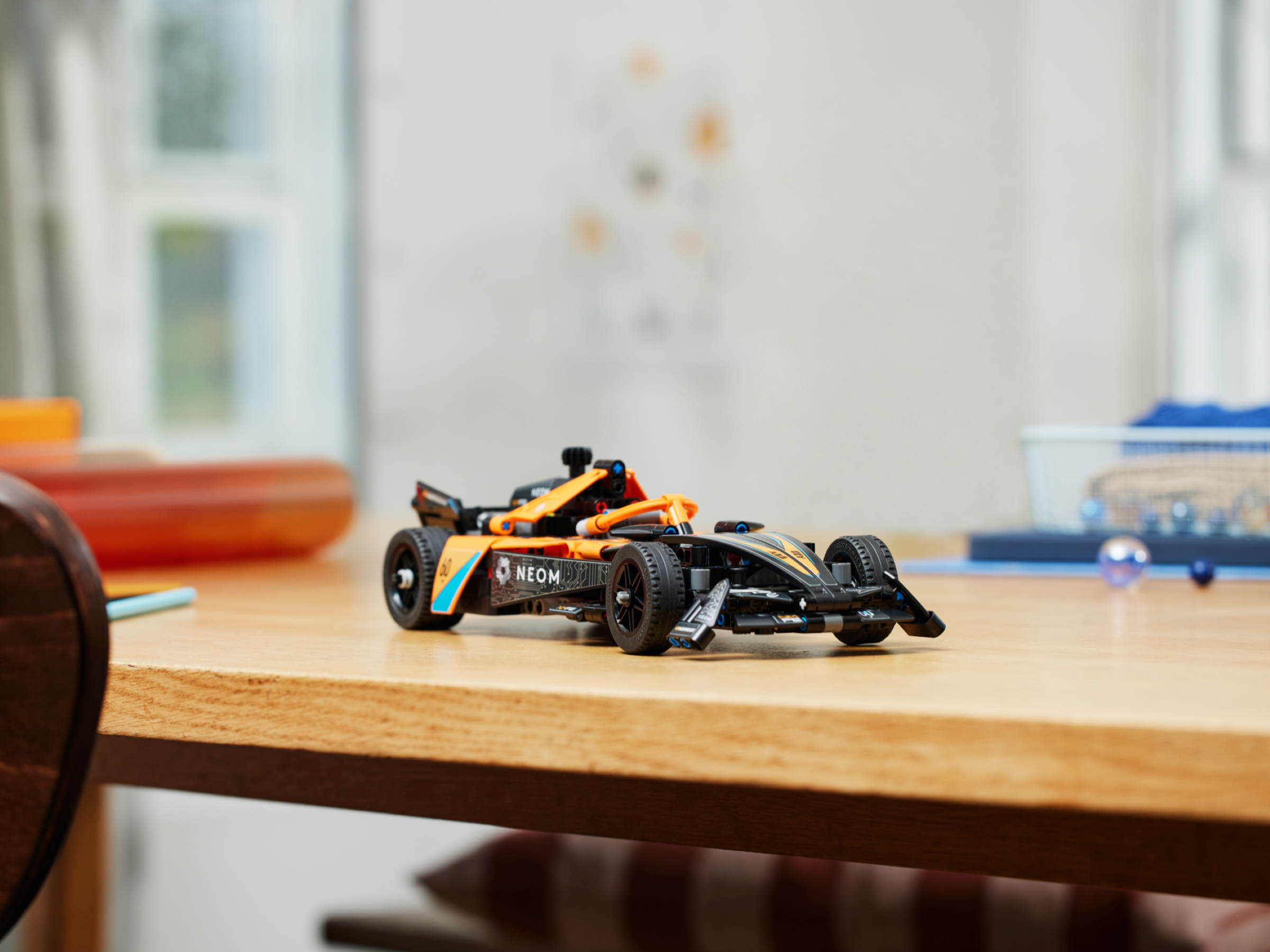 Lego Technic McLaren Formula E Team 42169 - Albagame