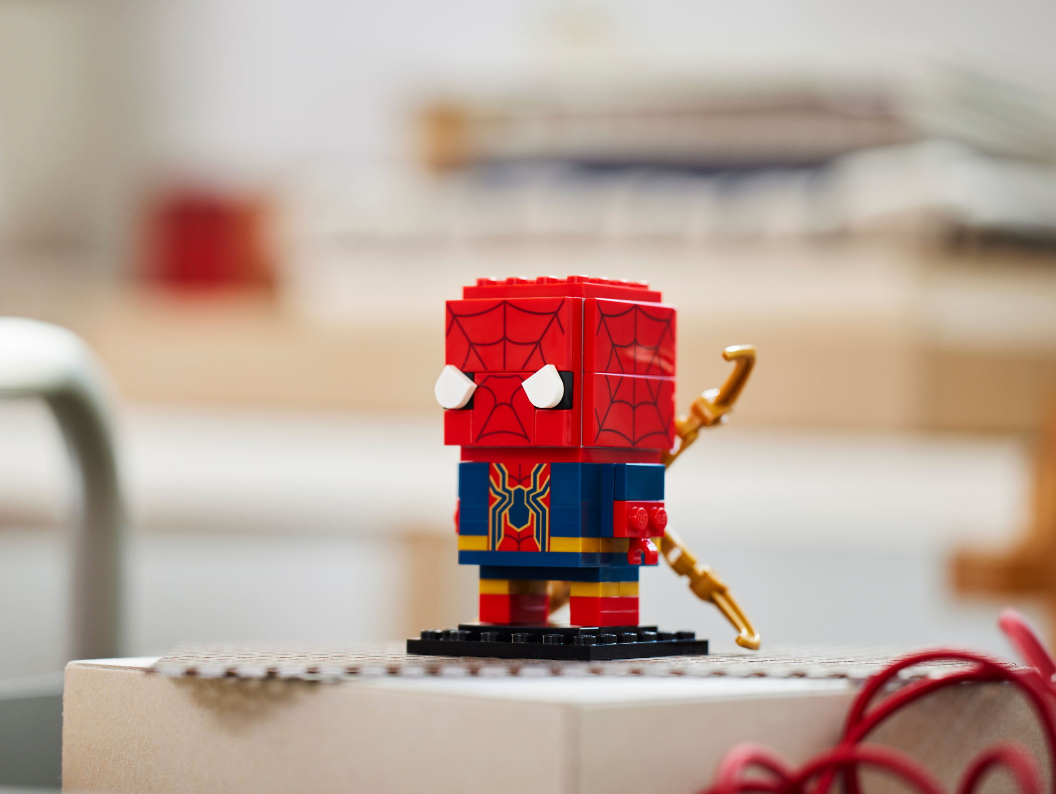 Lego BrickHeadz Iron Spider-Man Set 40670