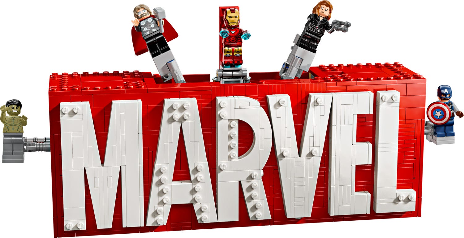 Lego Marvel Logo and Minifigures 76313