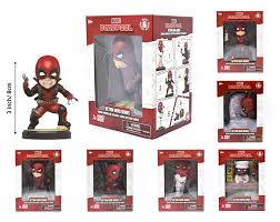 Figure YuMe Deadpool Hero Box